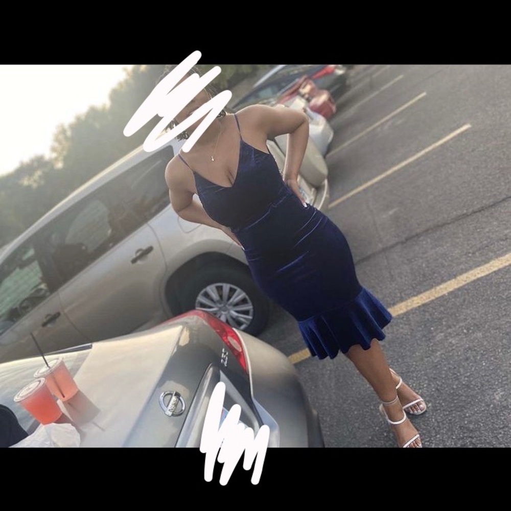 Blue Velvet homecoming dress